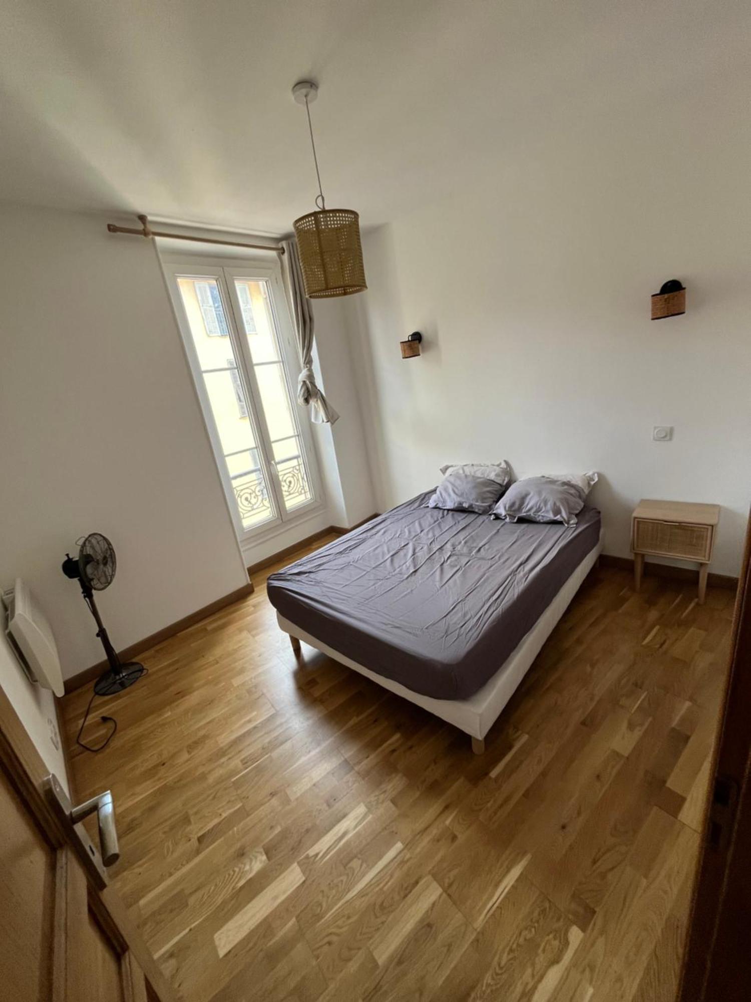Gare Iconic Apartment Nizza